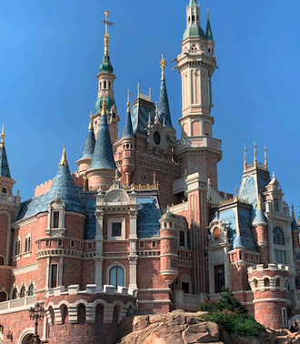 ILUVVIVID PROJECTS｜AMUSEMENT PARKS – SHANGHAI DISNEY RESORT